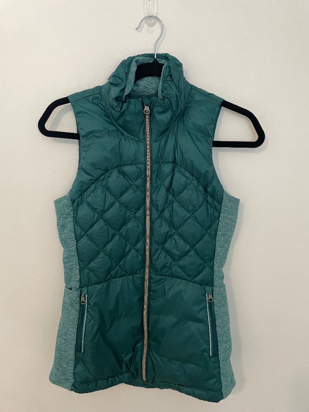 Lululemon Down For A Run Vest Women's 4 Green Teal Full Zip Quilted Jacket